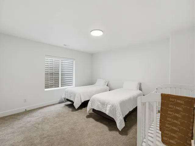 1268 W Moon Way, Riverton, Utah 84065
