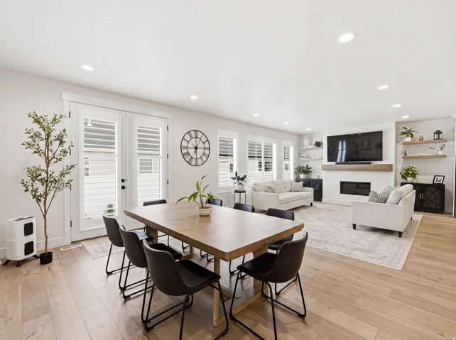 1268 W Moon Way, Riverton, Utah 84065