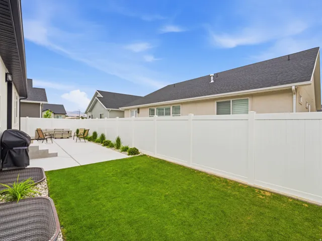 1268 W Moon Way, Riverton, Utah 84065