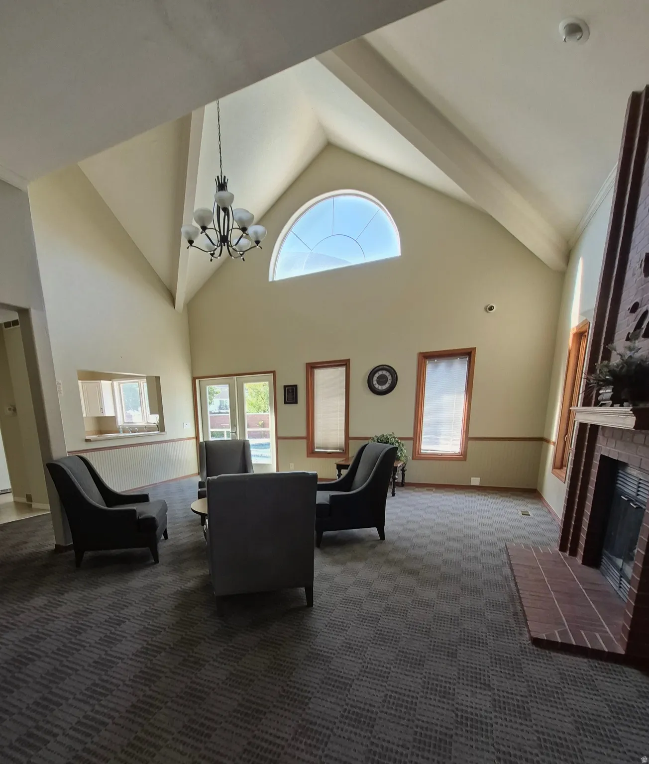 Spacious common area at Clubhouse