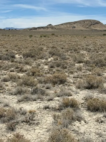1 Emigrant Trl Rd, Park Valley, Utah 84329