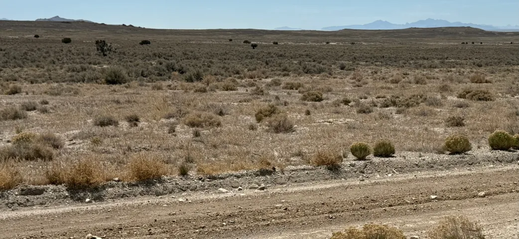 1 Emigrant Trl Rd, Park Valley, Utah 84329