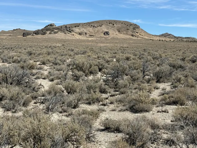 1 Emigrant Trl Rd, Park Valley, Utah 84329