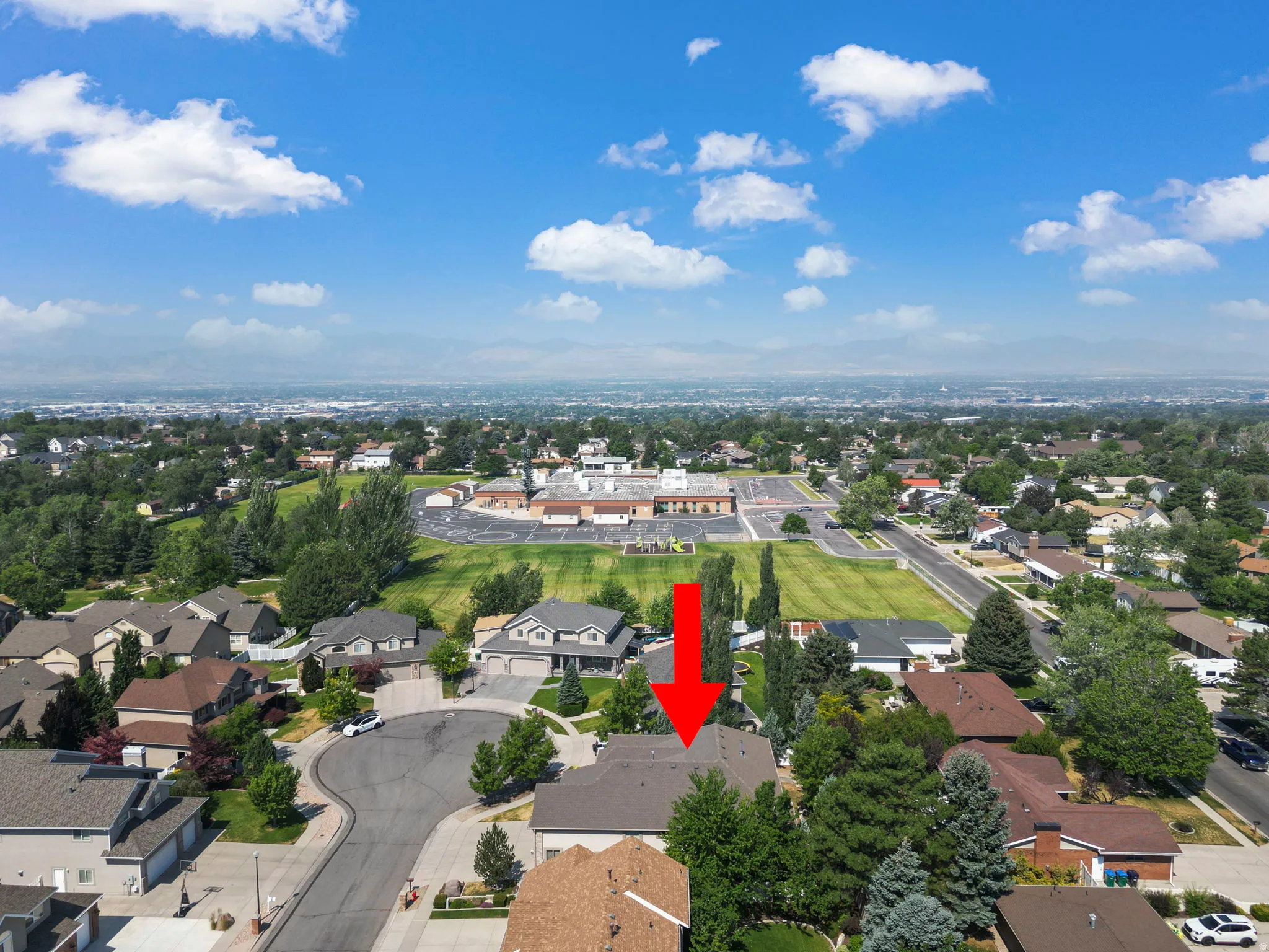 Cul-de-sac, walk to elementary school and Bell Canyon Park