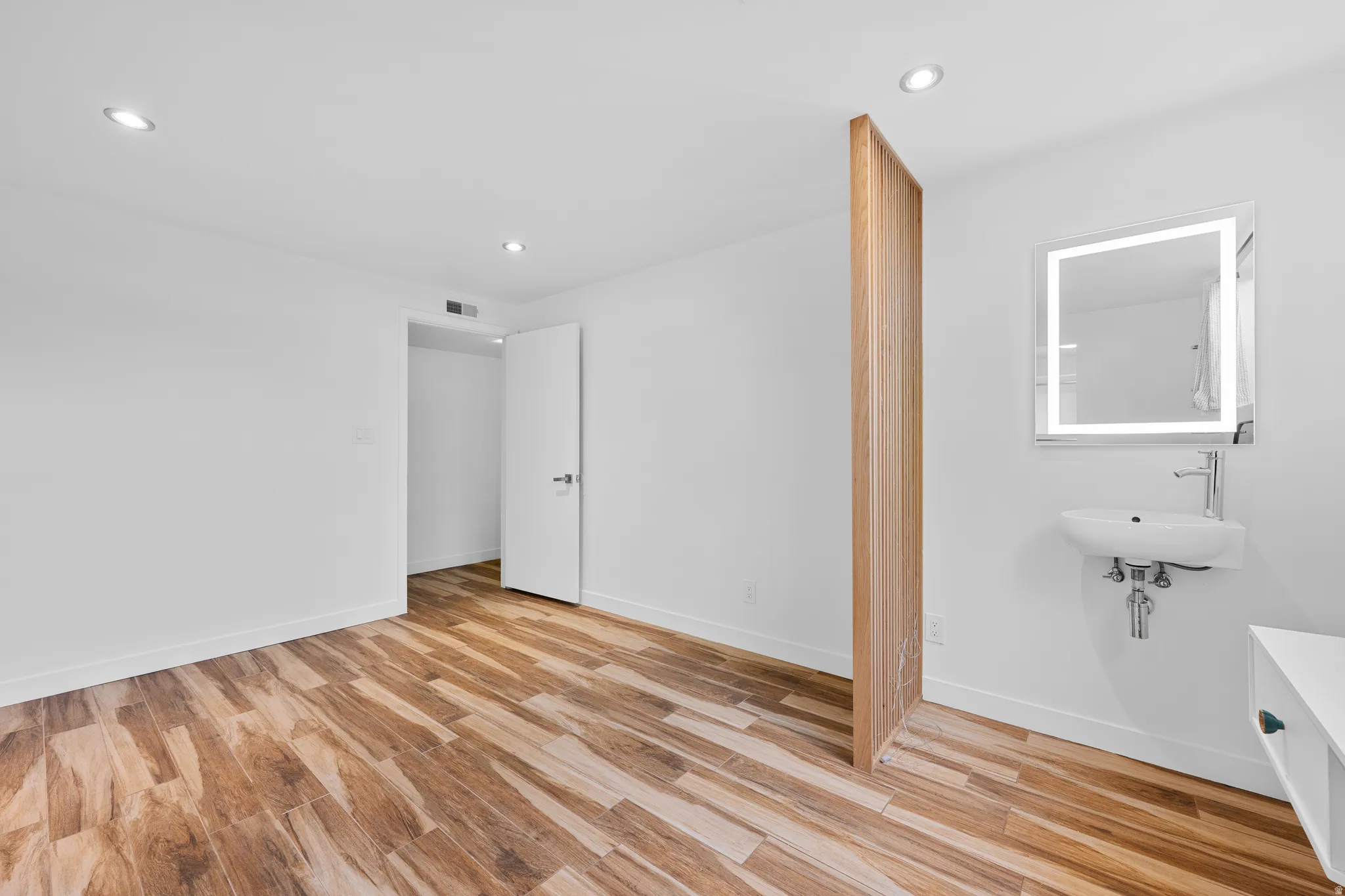 4th bedroom