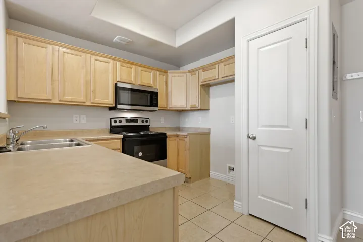 10646 S Cave Run Ln, South Jordan, Utah 84009