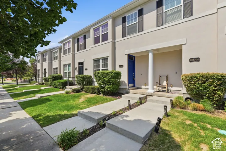 10646 S Cave Run Ln, South Jordan, Utah 84009