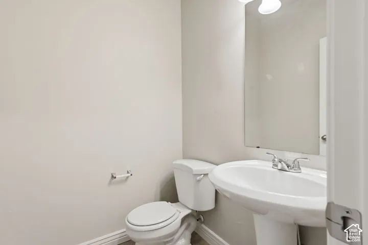 10646 S Cave Run Ln, South Jordan, Utah 84009