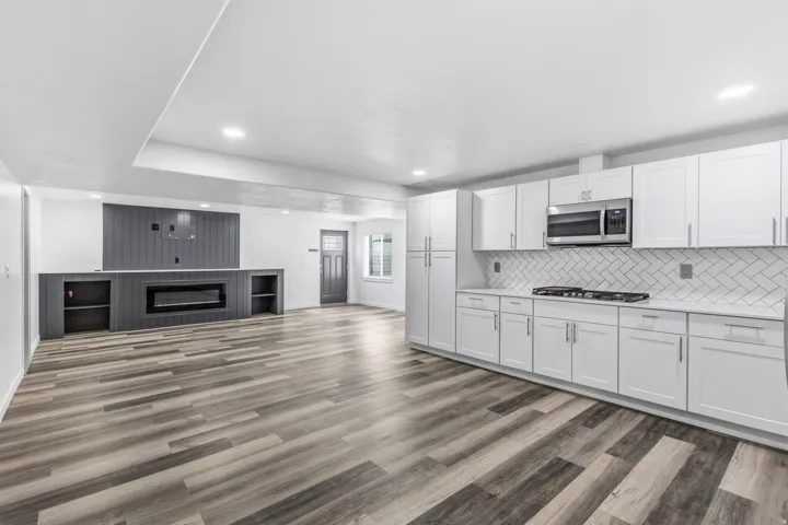 8493 N Weston Way, Lake Point, Utah 84074