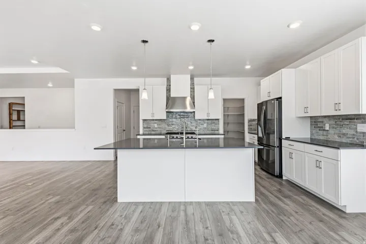 8493 N Weston Way, Lake Point, Utah 84074