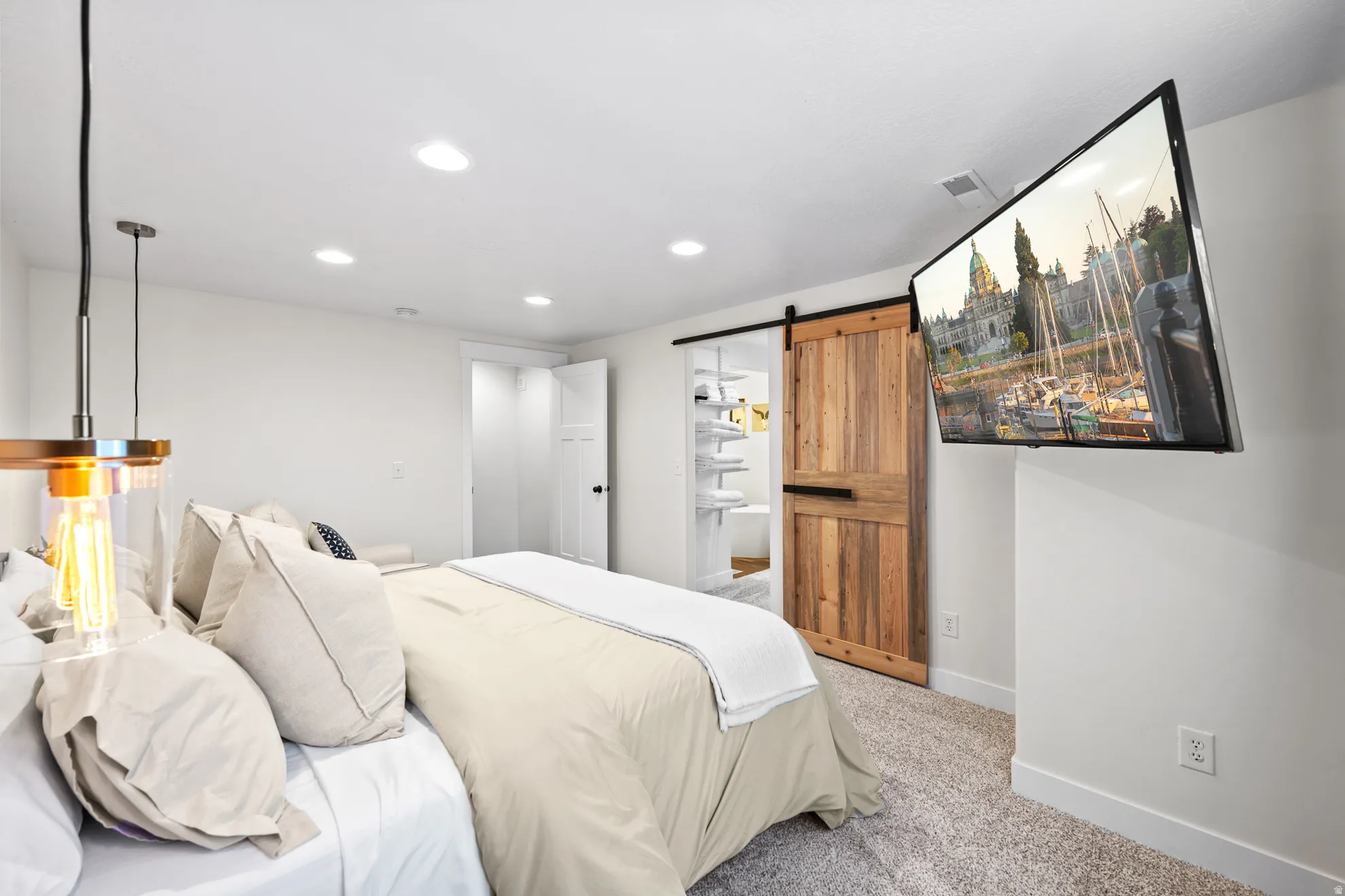6th Bedroom, On Suite, Basement