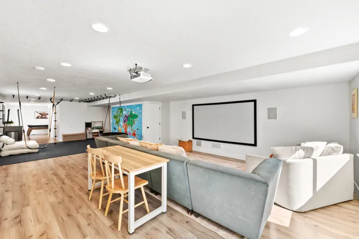 528 W Autumn Hills Blvd, Lehi, Utah 84048
