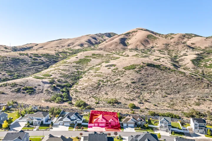 528 W Autumn Hills Blvd, Lehi, Utah 84048
