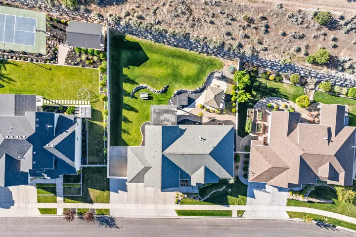 528 W Autumn Hills Blvd, Lehi, Utah 84048