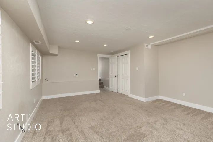 Basement bedroom