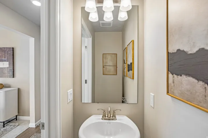 29 N Jordan River Way, Saratoga Springs, Utah 84045