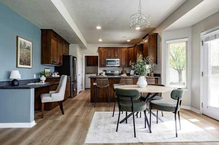 1065 W Windsor Dr, North Salt Lake, Utah 84054