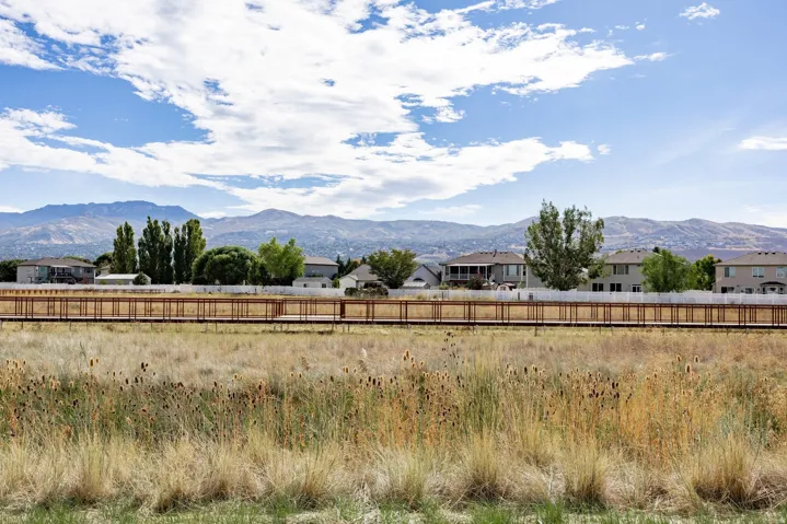 1065 W Windsor Dr, North Salt Lake, Utah 84054