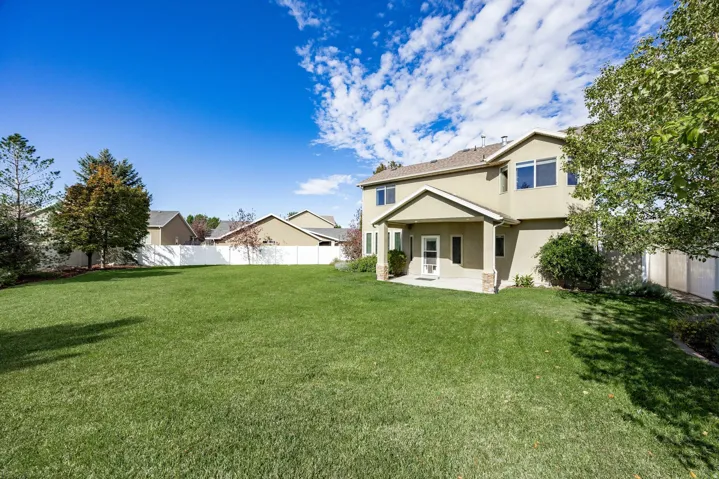 1065 W Windsor Dr, North Salt Lake, Utah 84054