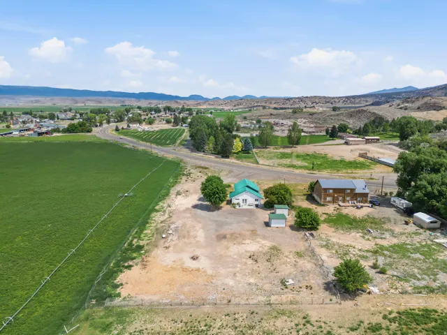 566 S Main St, Lyman, Utah 84749