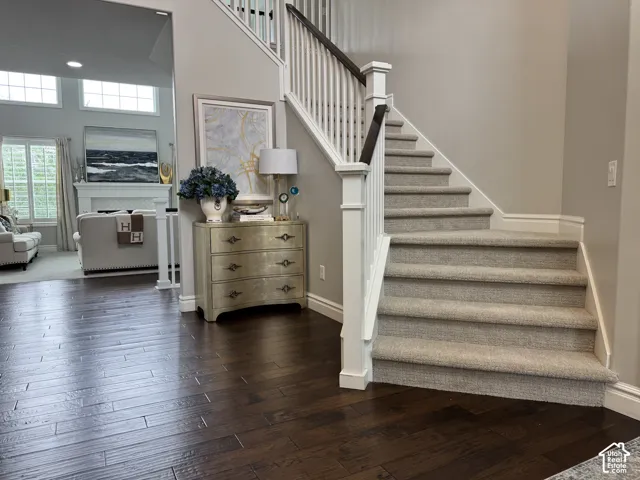 2112 E Tuscany Creek Way, Draper, Utah 84020