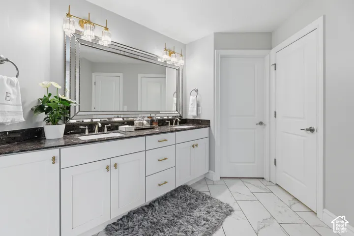 2112 E Tuscany Creek Way, Draper, Utah 84020
