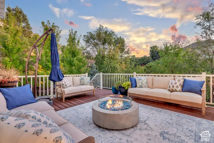 2112 E Tuscany Creek Way, Draper, Utah 84020