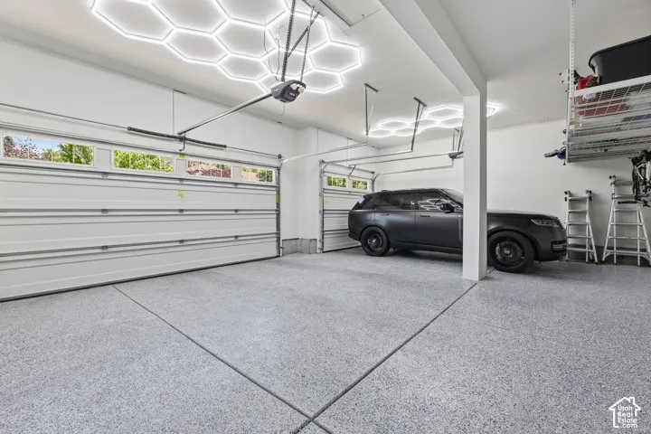2112 E Tuscany Creek Way, Draper, Utah 84020