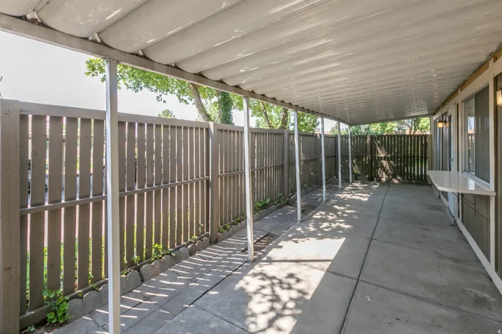 302 E Peach Ln, Bountiful, Utah 84010