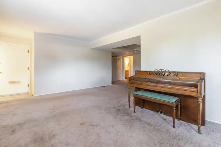 302 E Peach Ln, Bountiful, Utah 84010