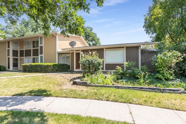 302 E Peach Ln, Bountiful, Utah 84010
