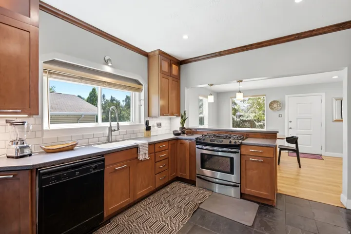 2621 S Park St, Salt Lake City, Utah 84106