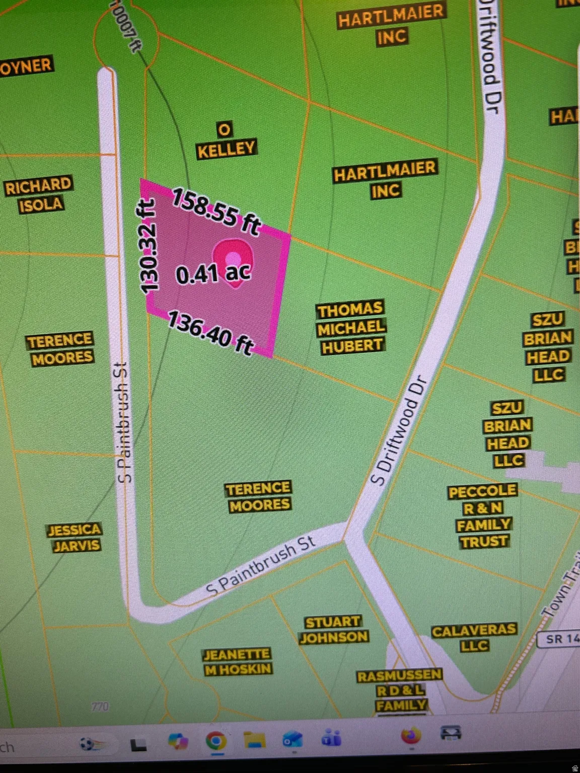 Property Map. Displaying the outline and dimensions of the property, including adjacent parcel owners and local thoroughfares