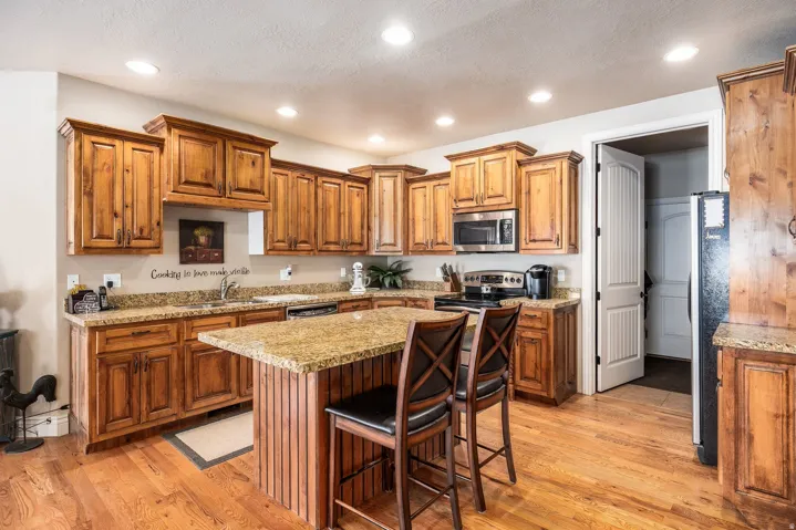 258 E Red Leaf Dr, Draper, Utah 84020