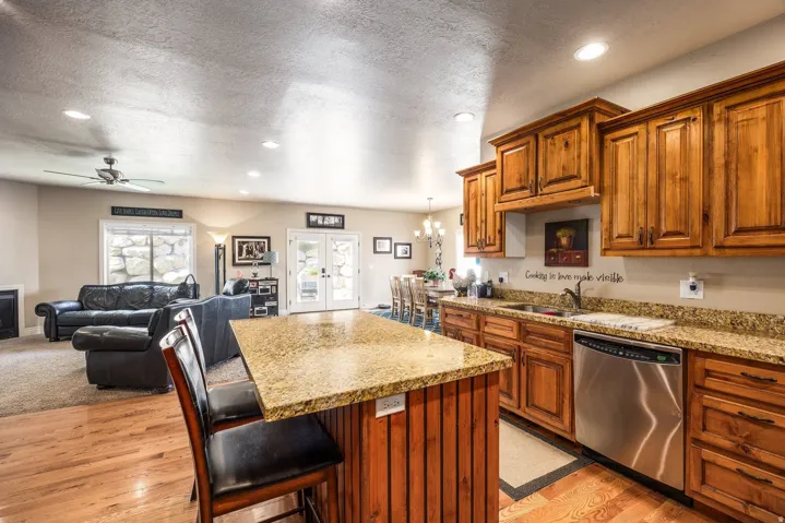 258 E Red Leaf Dr, Draper, Utah 84020