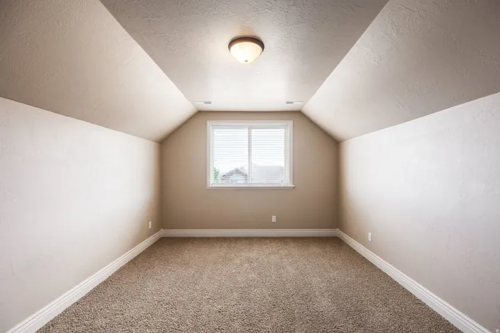 258 E Red Leaf Dr, Draper, Utah 84020