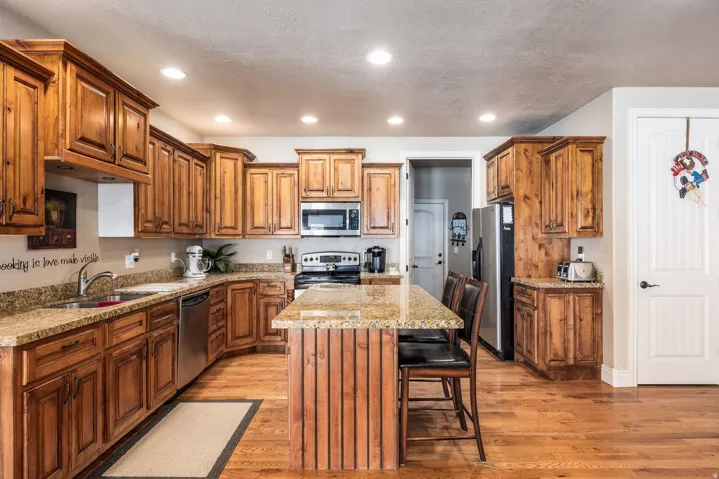 258 E Red Leaf Dr, Draper, Utah 84020