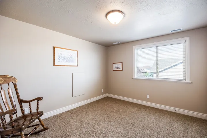 258 E Red Leaf Dr, Draper, Utah 84020