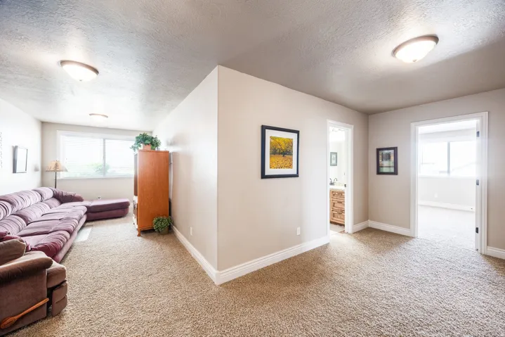 258 E Red Leaf Dr, Draper, Utah 84020