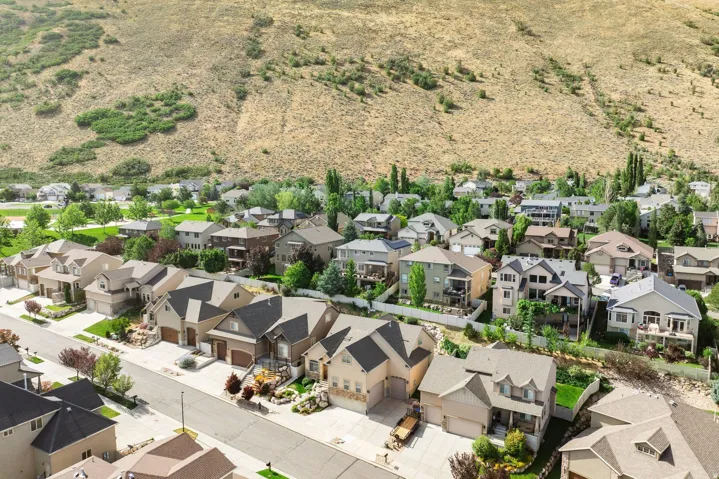 258 E Red Leaf Dr, Draper, Utah 84020