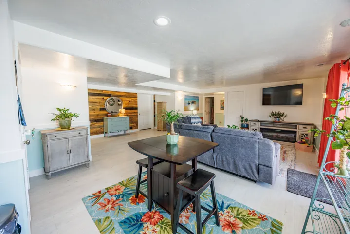 9995 S Caddie Cir, South Jordan, Utah 84009