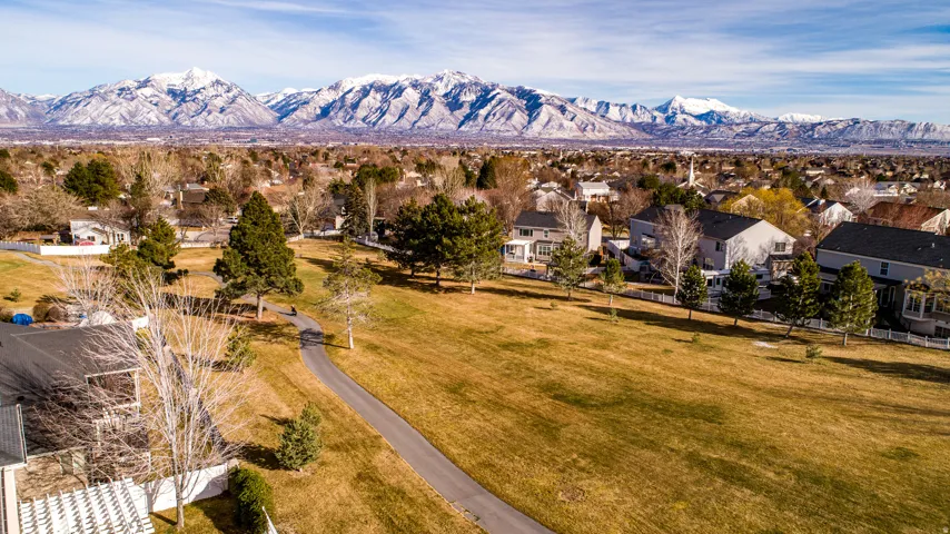 9995 S Caddie Cir, South Jordan, Utah 84009