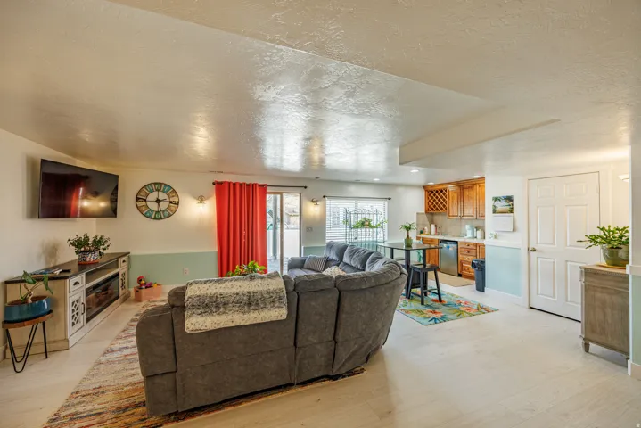 9995 S Caddie Cir, South Jordan, Utah 84009