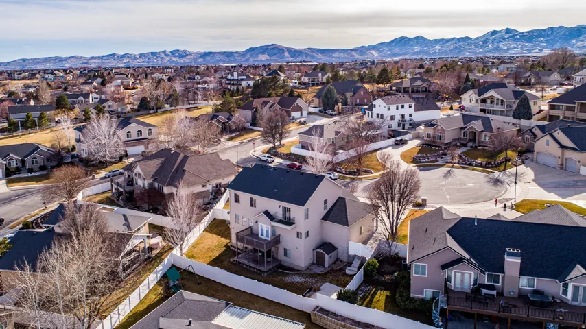 9995 S Caddie Cir, South Jordan, Utah 84009