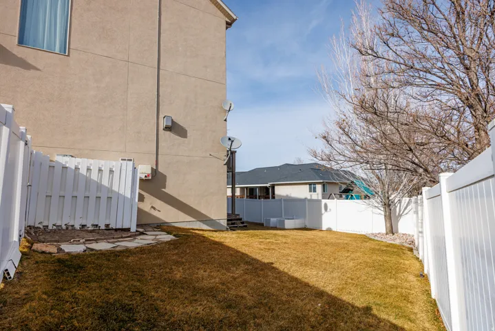 9995 S Caddie Cir, South Jordan, Utah 84009