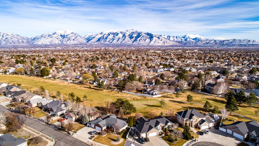 9995 S Caddie Cir, South Jordan, Utah 84009