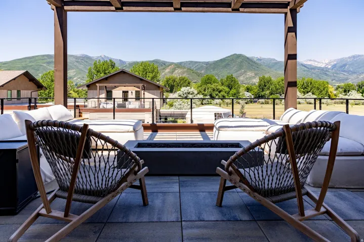 831 N Wellness Dr, Midway, Utah 84049