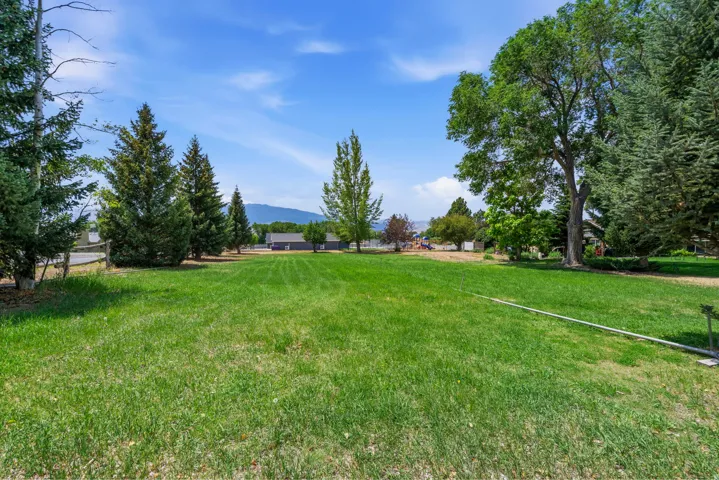 161 E 100 N, Bicknell, Utah 84715