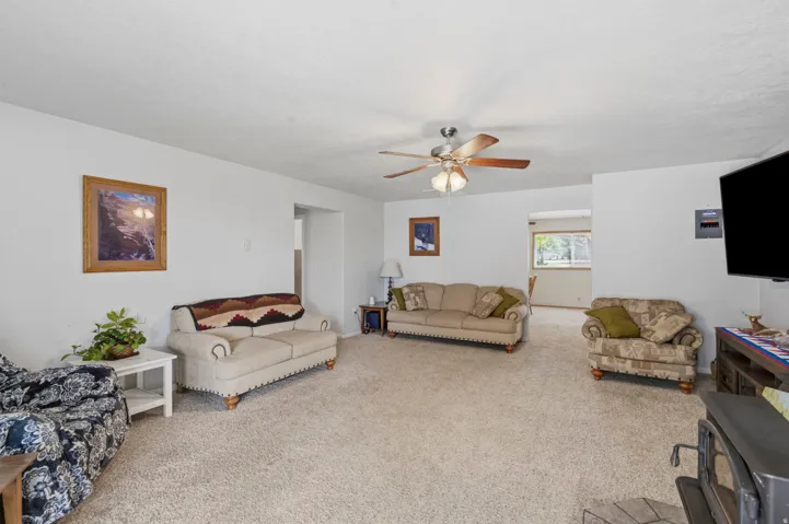 161 E 100 N, Bicknell, Utah 84715