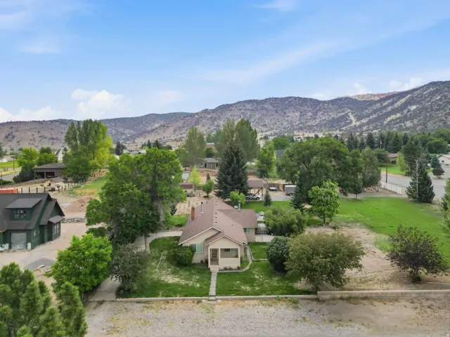 161 E 100 N, Bicknell, Utah 84715